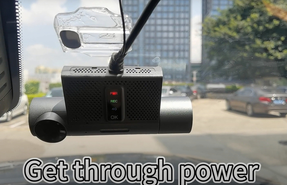 Hộp đen ô tô 2CH có kích thước nhỏ với chức năng GPS 3G / 4G WIFI cho Taxi