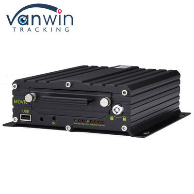 Hệ thống ADAS DMS 8 kênh Full HD 1080P AI MDVR với 8 camera AHD cho xe buýt / xe tải