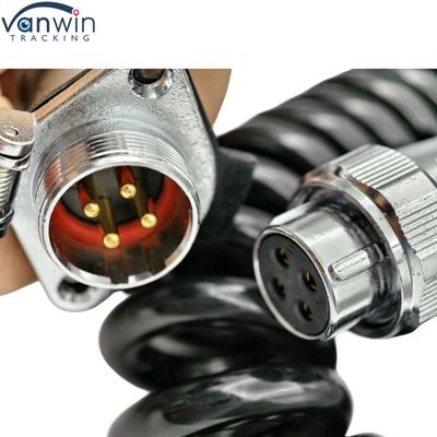 Trải nghiệm nhìn phía sau trơn tru với dây xoắn ốc 4 chân cho các hệ thống giám sát công nghiệp và nông nghiệp