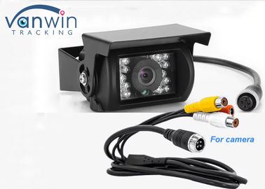 Camera dự phòng chống nước 4pin HD cho xe tải / xe buýt / Van với 18 chiếc đèn hồng ngoại Camera 4 chân chống nước HD cho xe tải