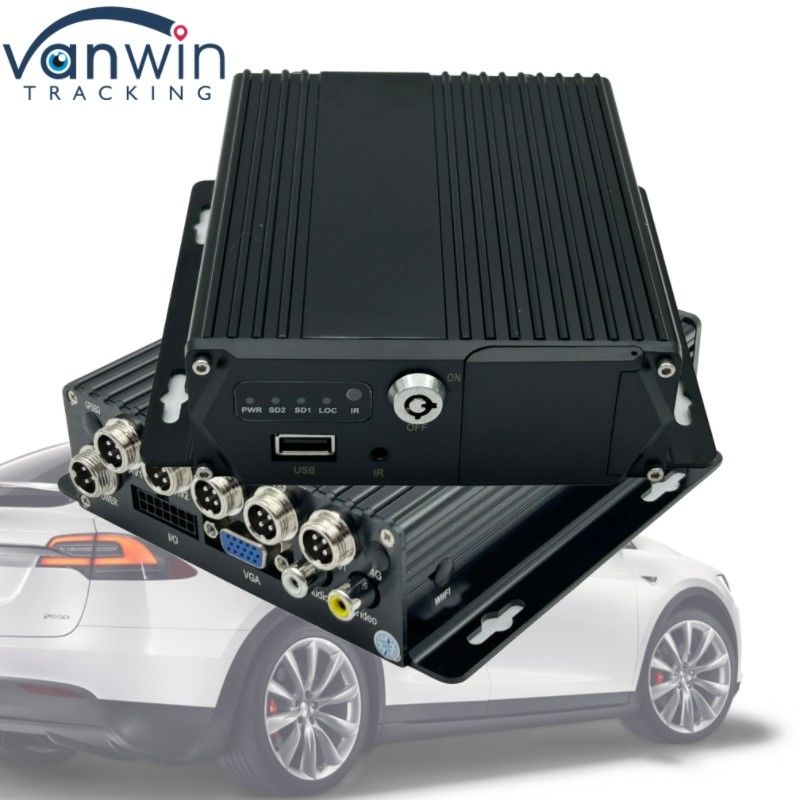 4G GPS MDVR 4 CH SD Card Video Recorder Card kép Chế độ chờ kép cho giám sát an toàn xe